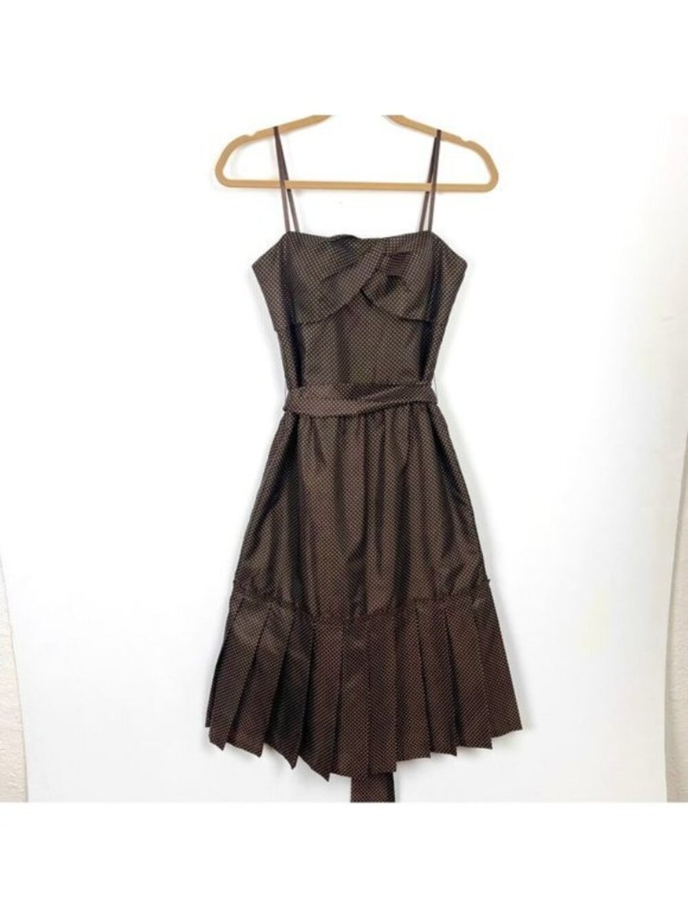 BCBG Paris Brown polka dot pleated dress 8 - Picture 2 of 9